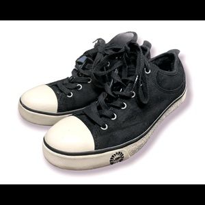 UGG Tennishoes (Size 7)